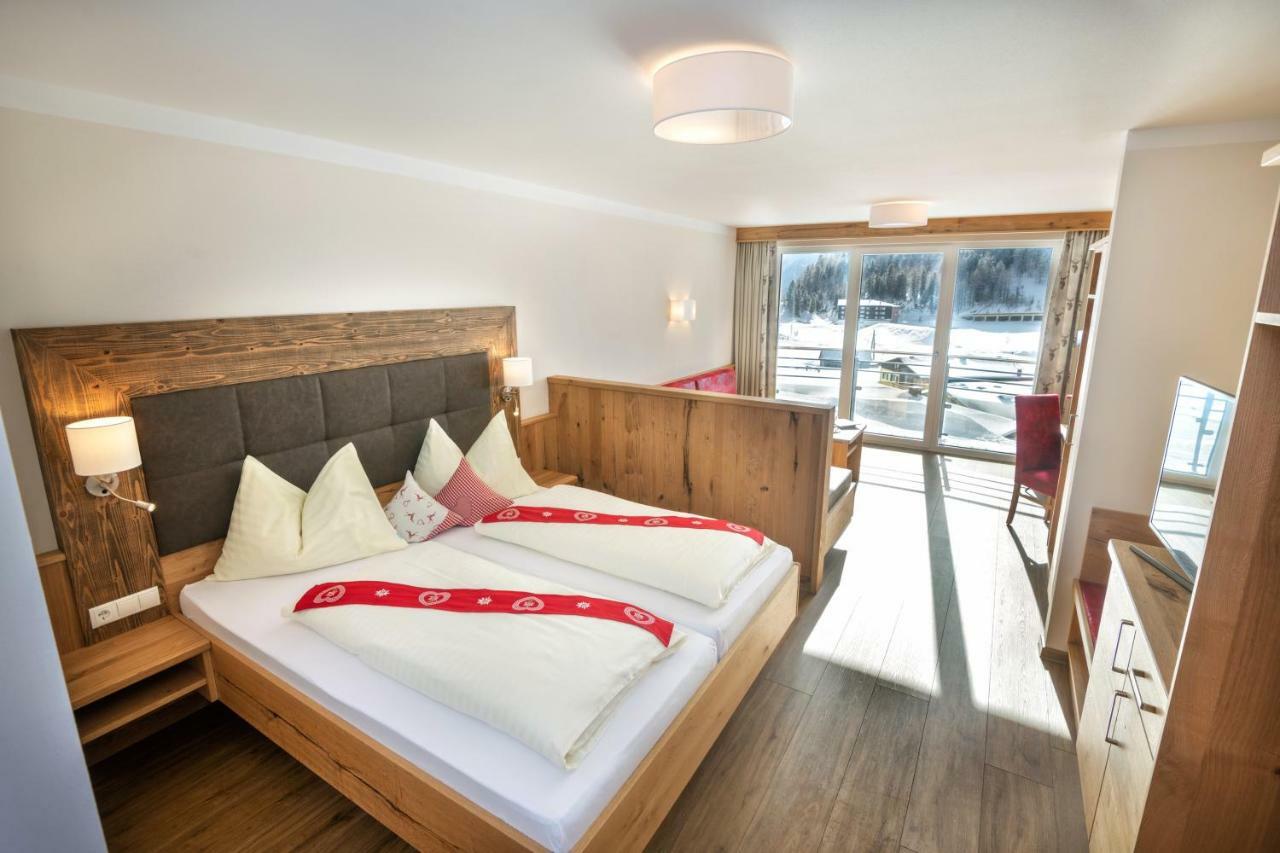 Hotel & Appartement Auerhahn Obertauern Zewnętrze zdjęcie